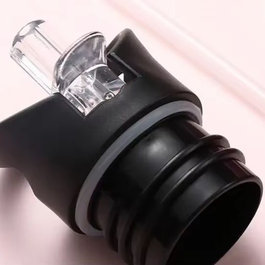 gourde-inox-enfant-bouchon-vissable