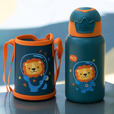 présentation de la gourde enfant bleu isotherme