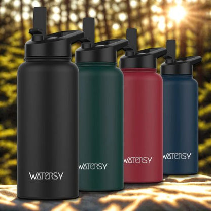 gourde-isotherme-de-plusieurs-couleur-sur-tapis-de-camping