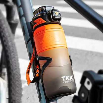gourde-sport-sur-support-de-bicyclette