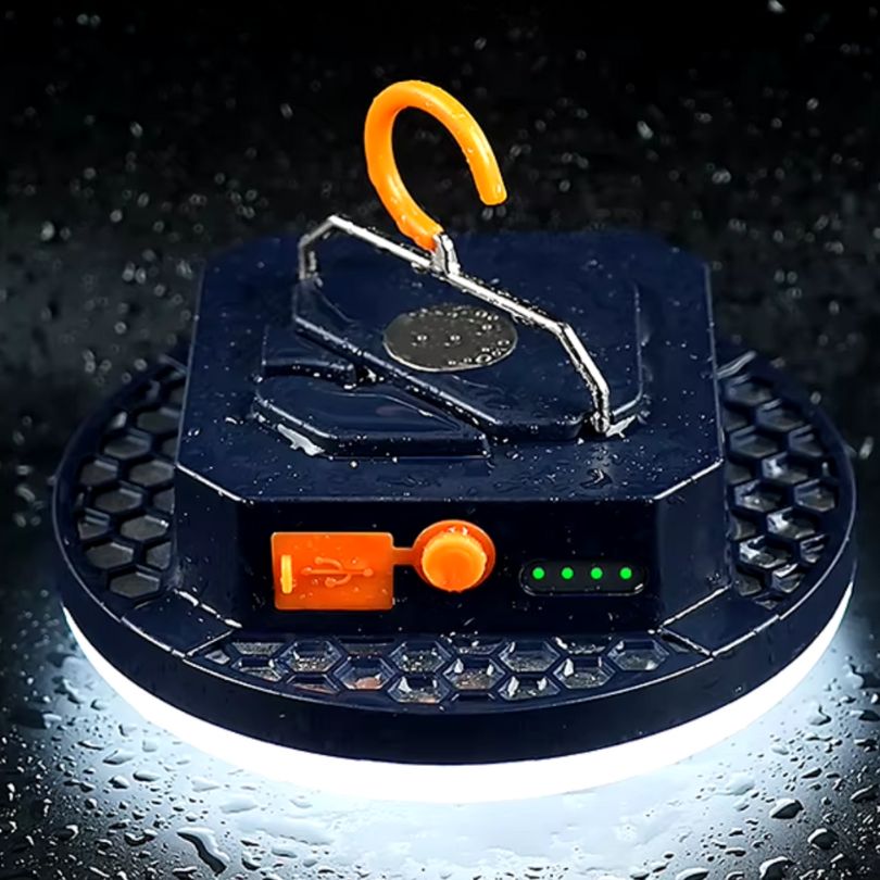 lampe-de-camping-avec-de-la-pluie