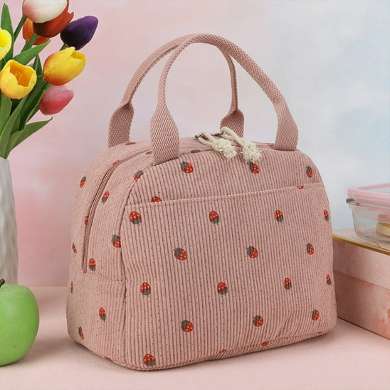 lunch-bag-isotherme-avec-motifs-de-fraise-et-velours-rose