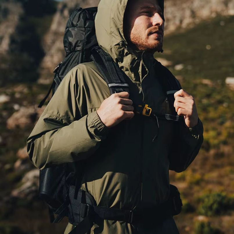 sac-à-dos-de-voyageur-randonnée-homme