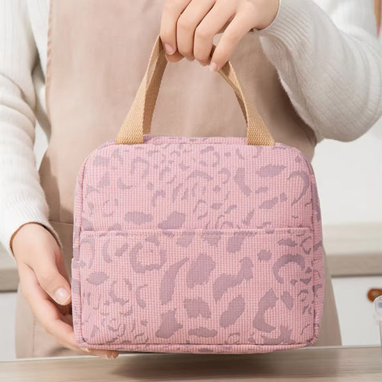 sac-a-repas-isotherme-rose-pour-sortie