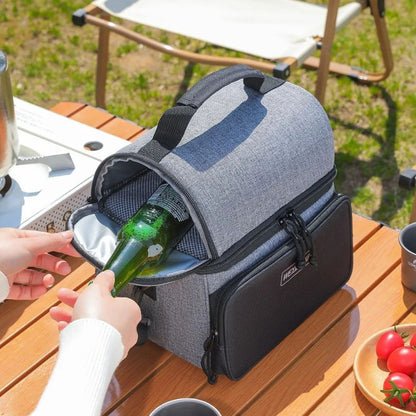 femme qui prend une bière dans un sac glacière noir et gris