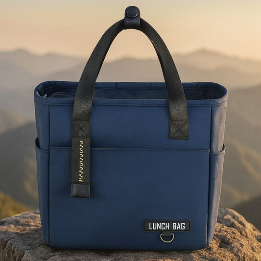 un sac thermique bleu en plein air